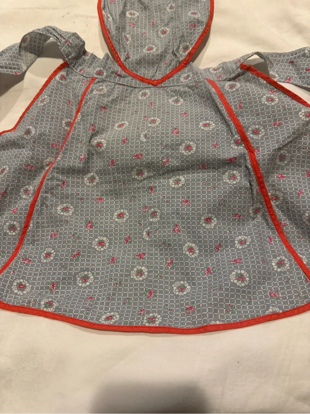 Vintage Girls' Blue Floral Apron with Red Trim - Kids Accessories